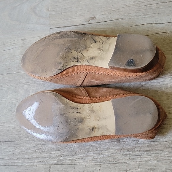Soludos suede loafers in tan color size 8.5 - Picture 8 of 10